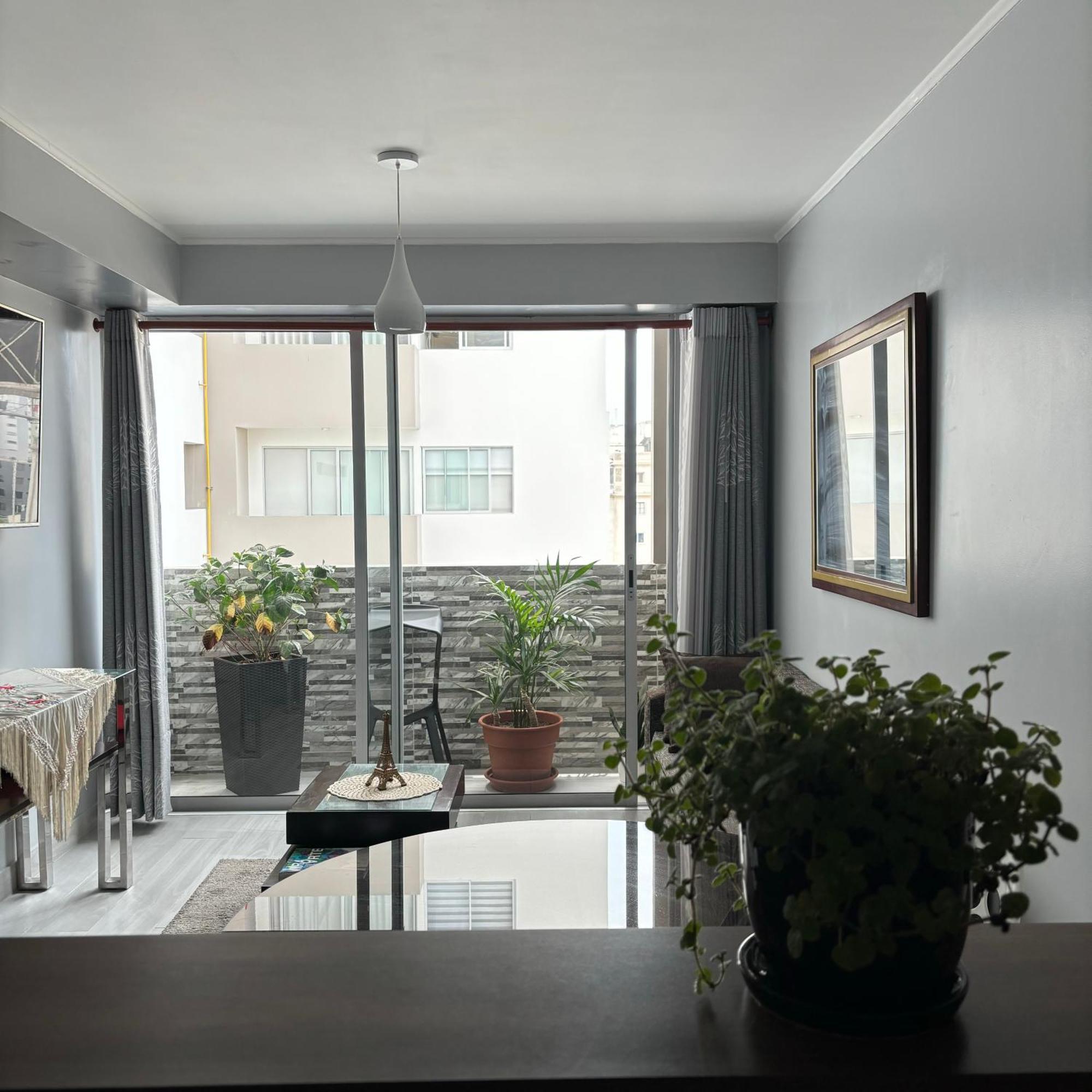 Departamento En Miraflores Con Surquillo リマ エクステリア 写真