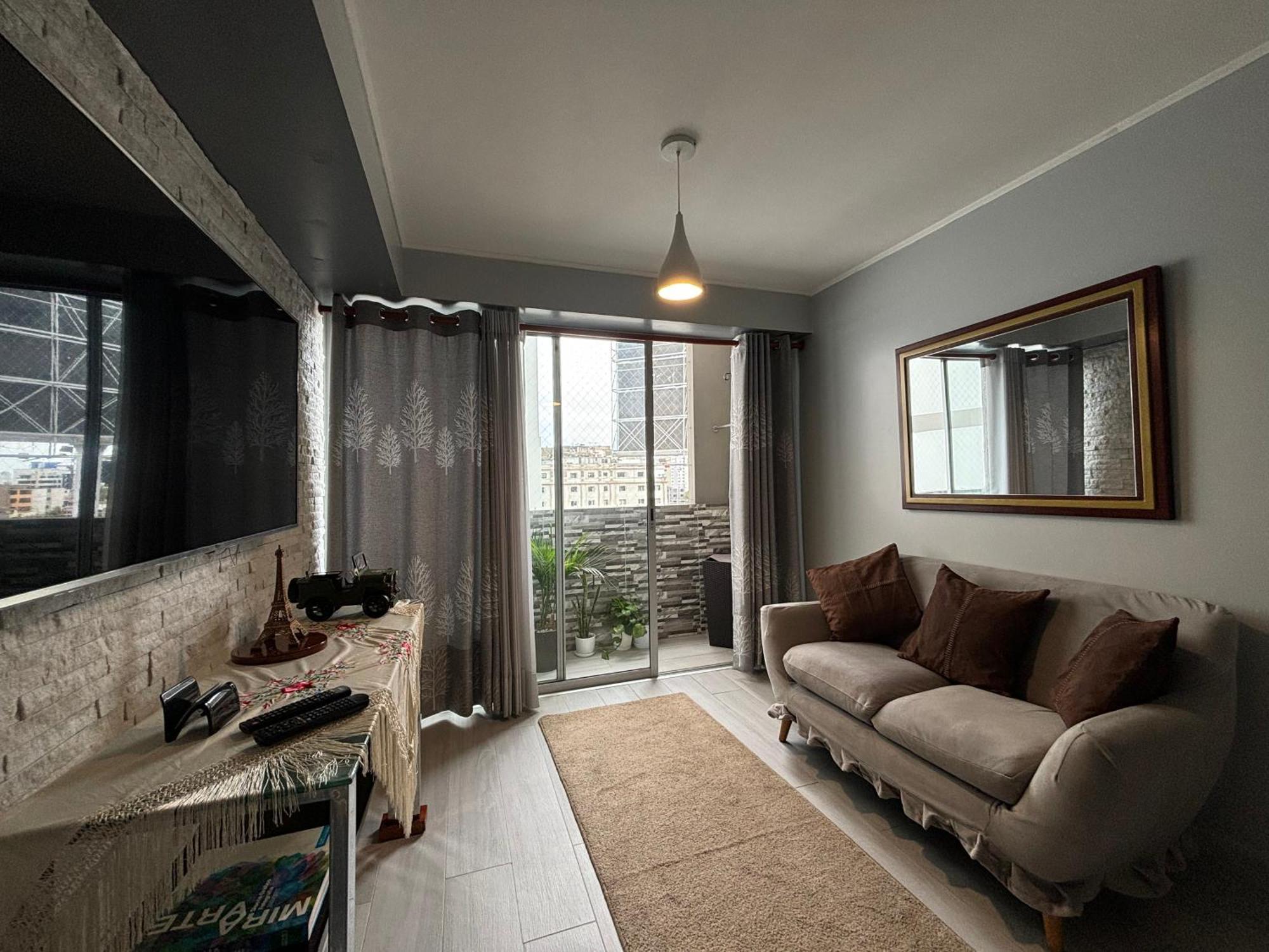 Departamento En Miraflores Con Surquillo リマ エクステリア 写真
